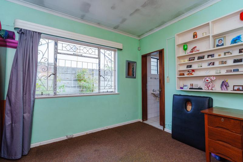 4 Bedroom Property for Sale in Harfield Village Western Cape